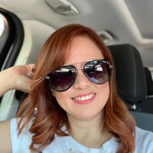 Meet your Posher, Cristiane